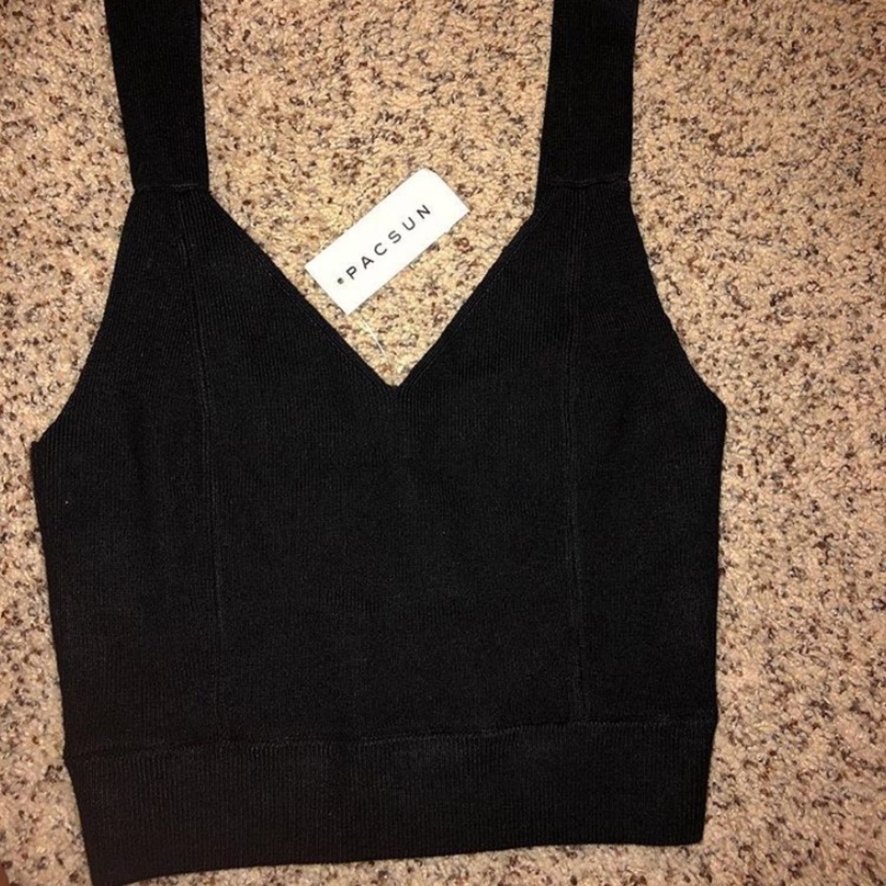 Pacsun Black cropped tank top